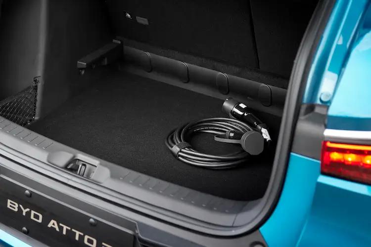 3381756 150kW Design 60kWh 5dr Auto