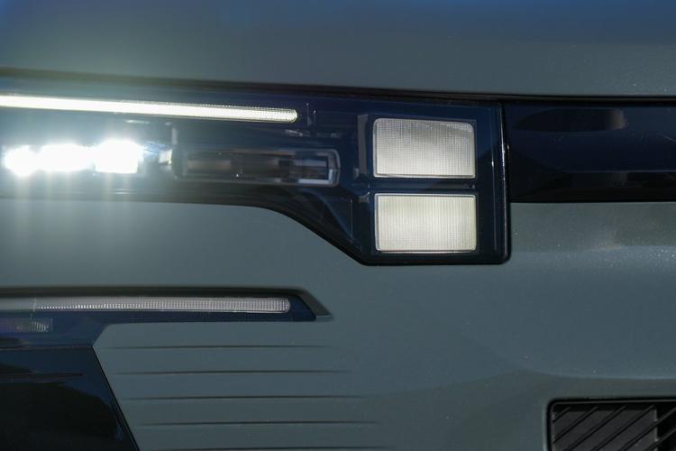 3455449 157kW Max 73kWh 5dr Auto [20" Alloy]