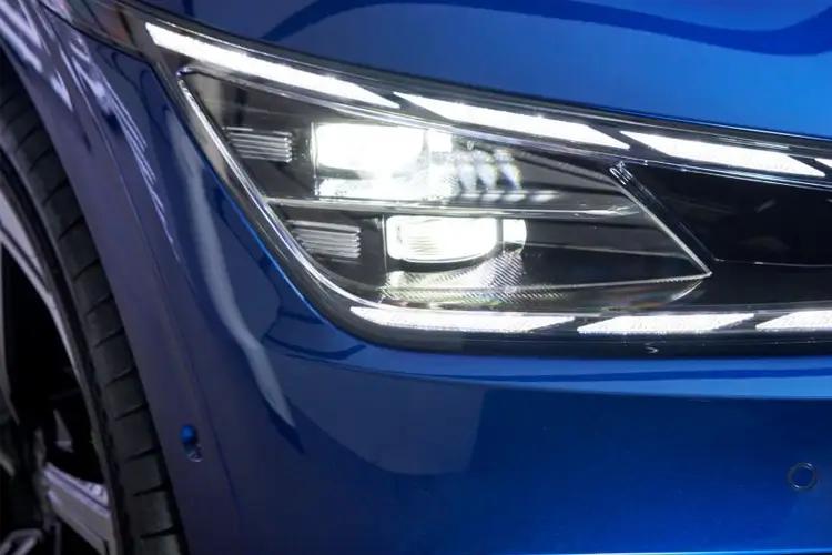 3440990 166kW GT Line S 84kWh 5dr Auto