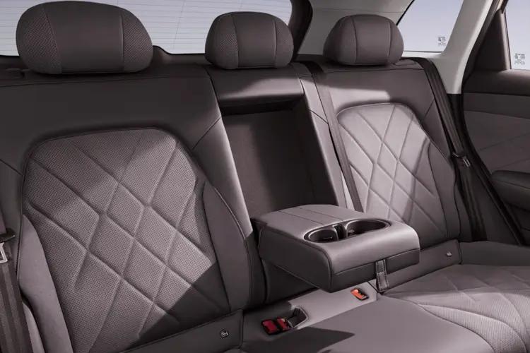 3462548 180kW SE EV Long Range 77kWh 5dr Auto