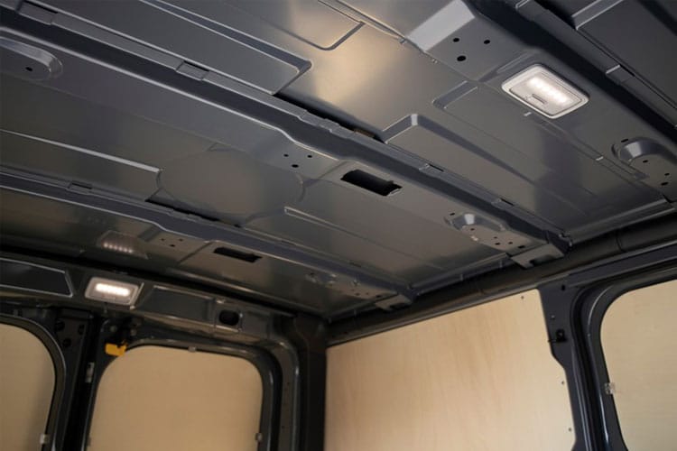 3454286 LL30 Blue dCi 150 Extra [Safety] Van EDC-9