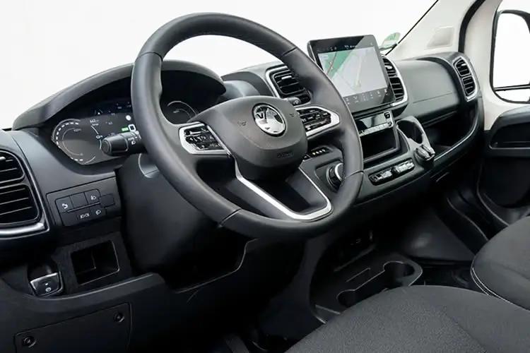 3458469 2.2 Turbo D 140 Chassis Cab Prime Auto